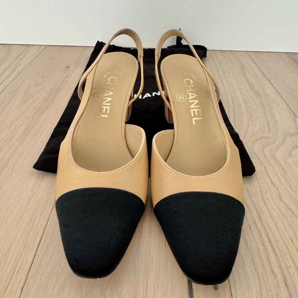 Chanel Slingback Goatskin & Grossgrain Pumps